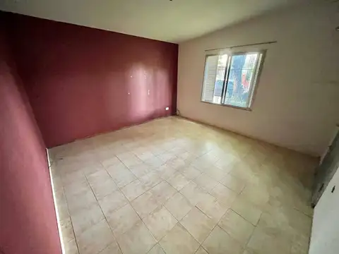 Casa en Venta en Barrio Parque Field, USD 78.000