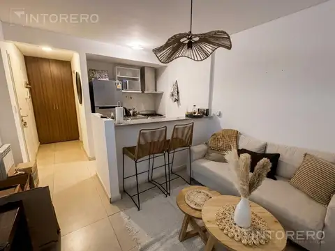 Venta Dpto Monoambiente Castelar Norte Centro con Balcón