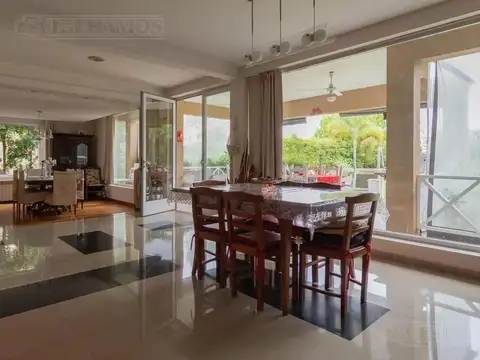 Casa en Venta de 4 dormitorios