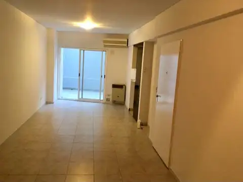 Departamento en Alquiler en Recoleta, $ 650.000