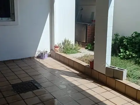 Casa en alquiler caseros