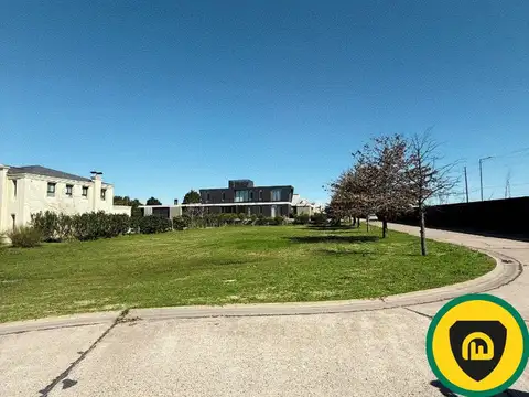 Terreno en Venta 24  mts Frente