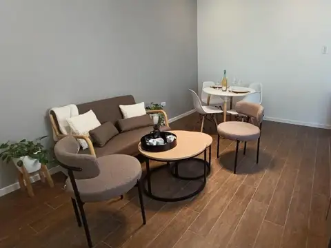 Depto Tipo Casa 2 ambientes con 1 baño