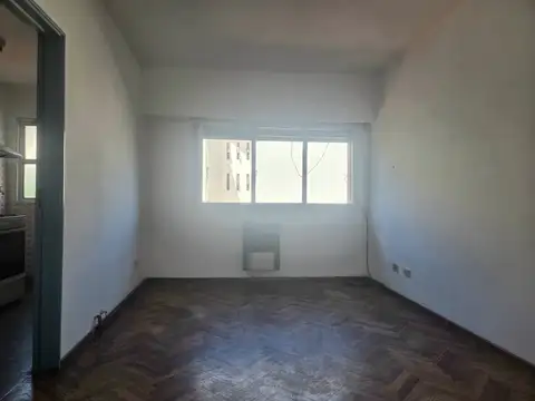 Paraguay 5400, Piso 3