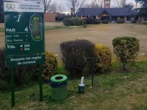 Terreno en Venta 30  mts Fondo