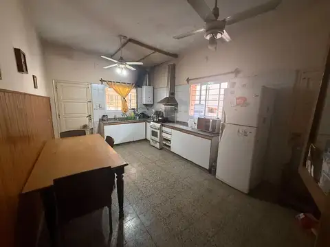 Avenida Brasil 100