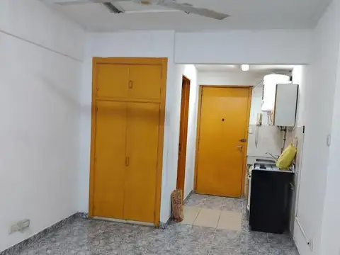Departamento de 1 amb con balcón centrico