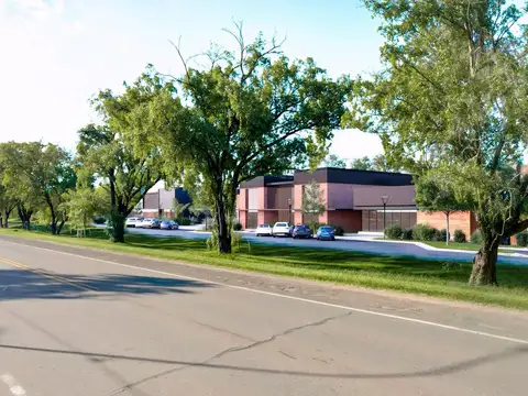 Lote comercial en venta en Distrito Roldán barrio abierto con todos los servicios