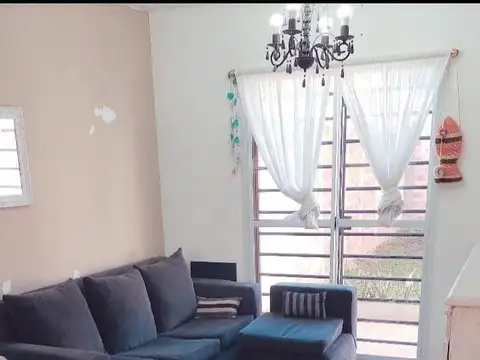 Casa Dúplex  en Venta en Carabelas, Zona Delta, Campana