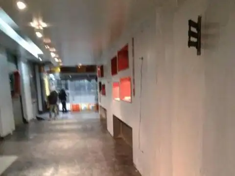 Pte M T De Alvear 900