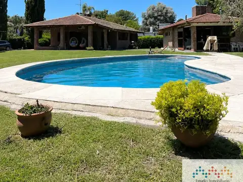Casa quinta en venta Parque SAKURA I Exaltación de la Cruz