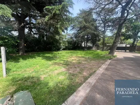 Terreno en Venta 10  mts Fondo