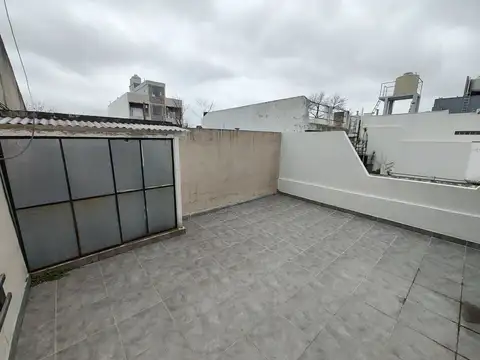 Depto Tipo Casa 4 ambientes con 1 baño