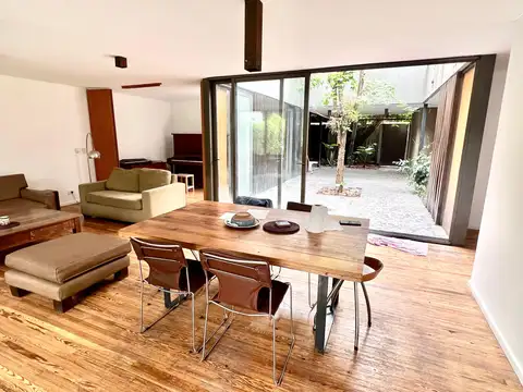 Casa 6 ambientes con 3 baños
