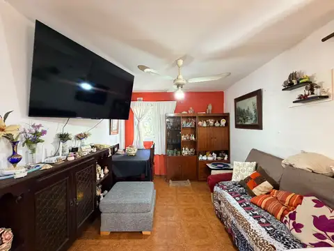 Departamento 4 ambientes con 1 baño