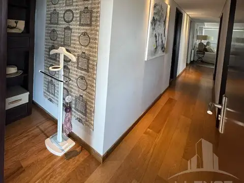 Departamento en Venta de 6 ambientes