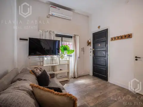 Depto Tipo Casa 4 ambientes con 2 baños