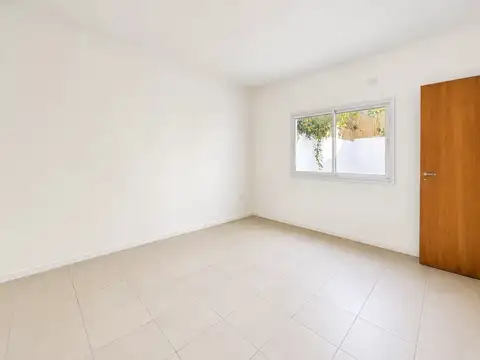 Depto Tipo Casa en Alquiler 4 años