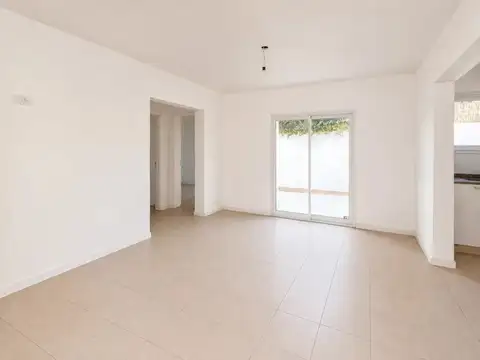 Agustin Alvarez 2300
