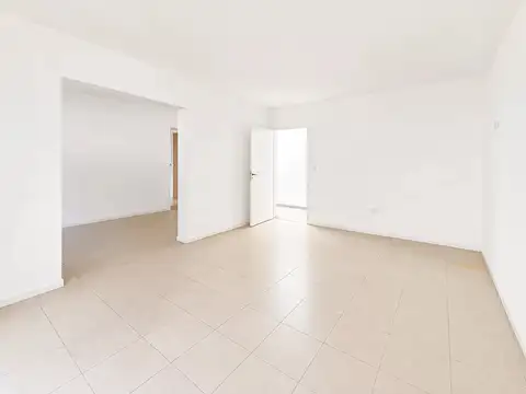 Depto Tipo Casa en Alquiler de 4 ambientes