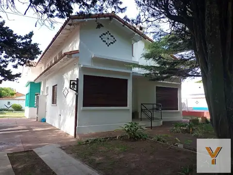 Almirante Brown y Lebensohn