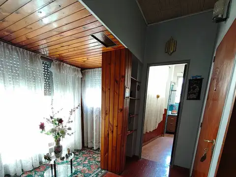 Depto Tipo Casa 3 ambientes con 1 baño