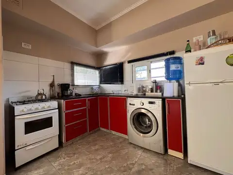 Calle 12 de Octubre 2600