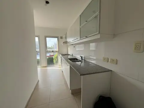 Departamento en Alquiler con 1 cocheras