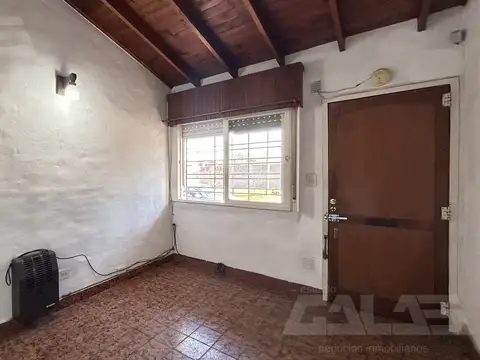 Depto Tipo Casa en Venta en Ituzaingo, USD 43.000