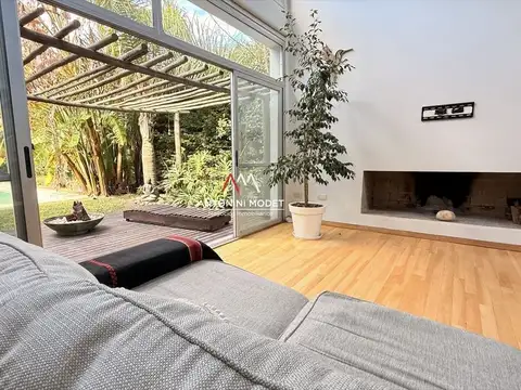 Casa en Venta en Saint Matthews, USD 393.000