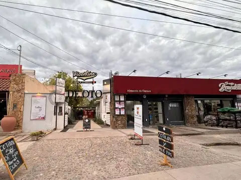 viamonte 3200, Piso 0