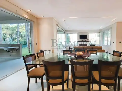 Penelope esquina Troya