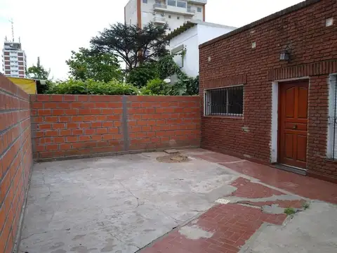 Depto Tipo Casa 3 ambientes con 2 baños