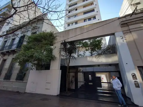 Local en venta en La Plata