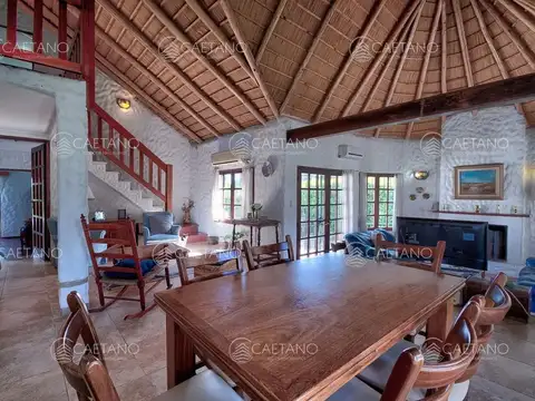 Casa en Alquiler Temporal en Pinares, USD 10.000
