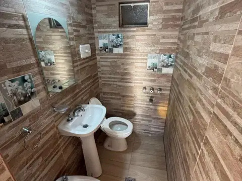 Casa en Alquiler en Moron, $ 400.000