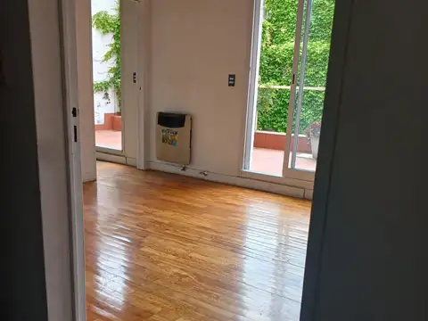 Depto Tipo Casa 2 ambientes con 1 baño
