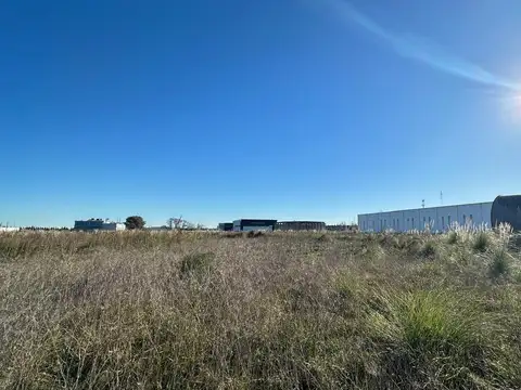 A M Ezeiza Polo Industrial Lote en venta 10.000mts
