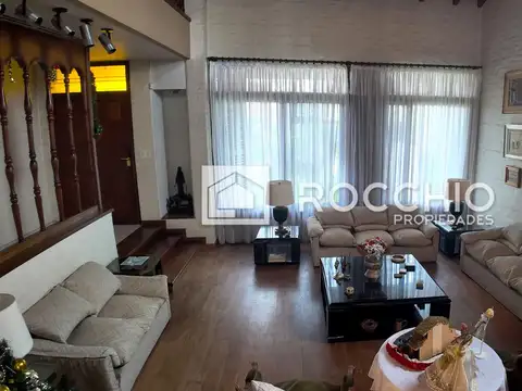 Casa en Venta de 6 dormitorios