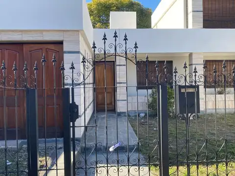 VENTA CASA 3 DORMITORIOS B° SAN SALVADOR CÓRDOBA