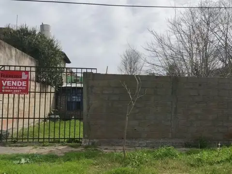 casa a refaccionar Villa udaondo
