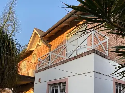Casa en Venta en Rafael Calzada, USD 78.000