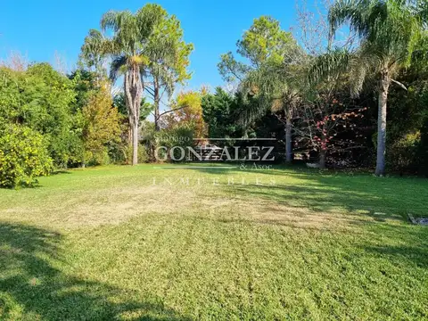Lote venta - Barrio Cerrado Campos de Alvarez