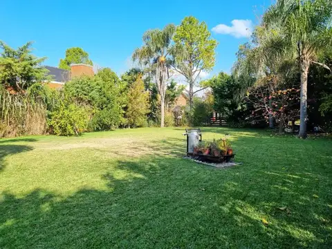 Lote venta - Barrio Cerrado Campos de Alvarez