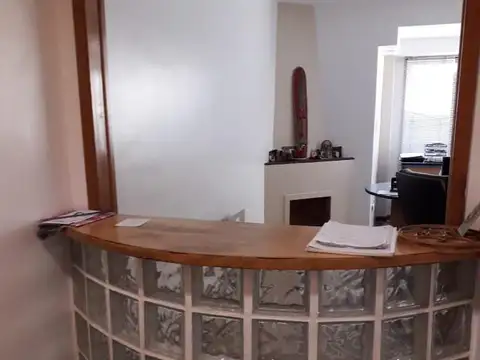 Oficina en Alquiler al Norte