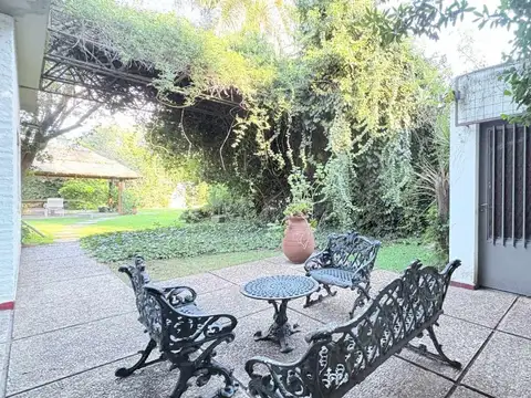 Casa 3 ambientes C/cochera Parque San Martin Merlo