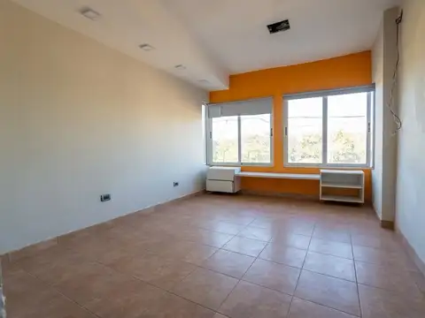 Casa 6 ambientes con 3 baños