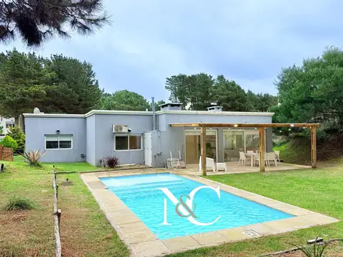Casa en Venta en Costa Esmeralda, USD 220.000