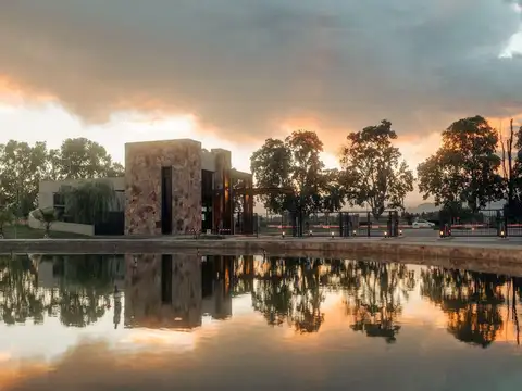 LOTE Ñ4 QVATTRO DEL LAGO Barrio Qvattro Viamonte