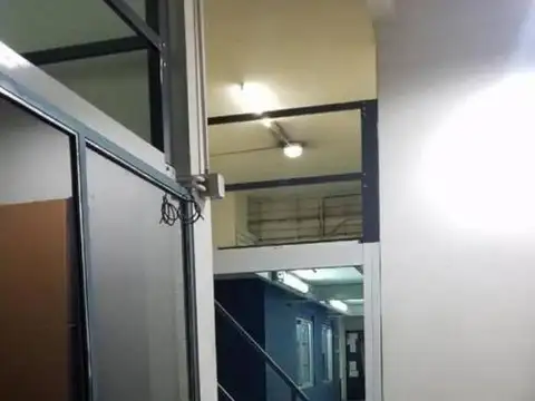 Local en Venta 40 años